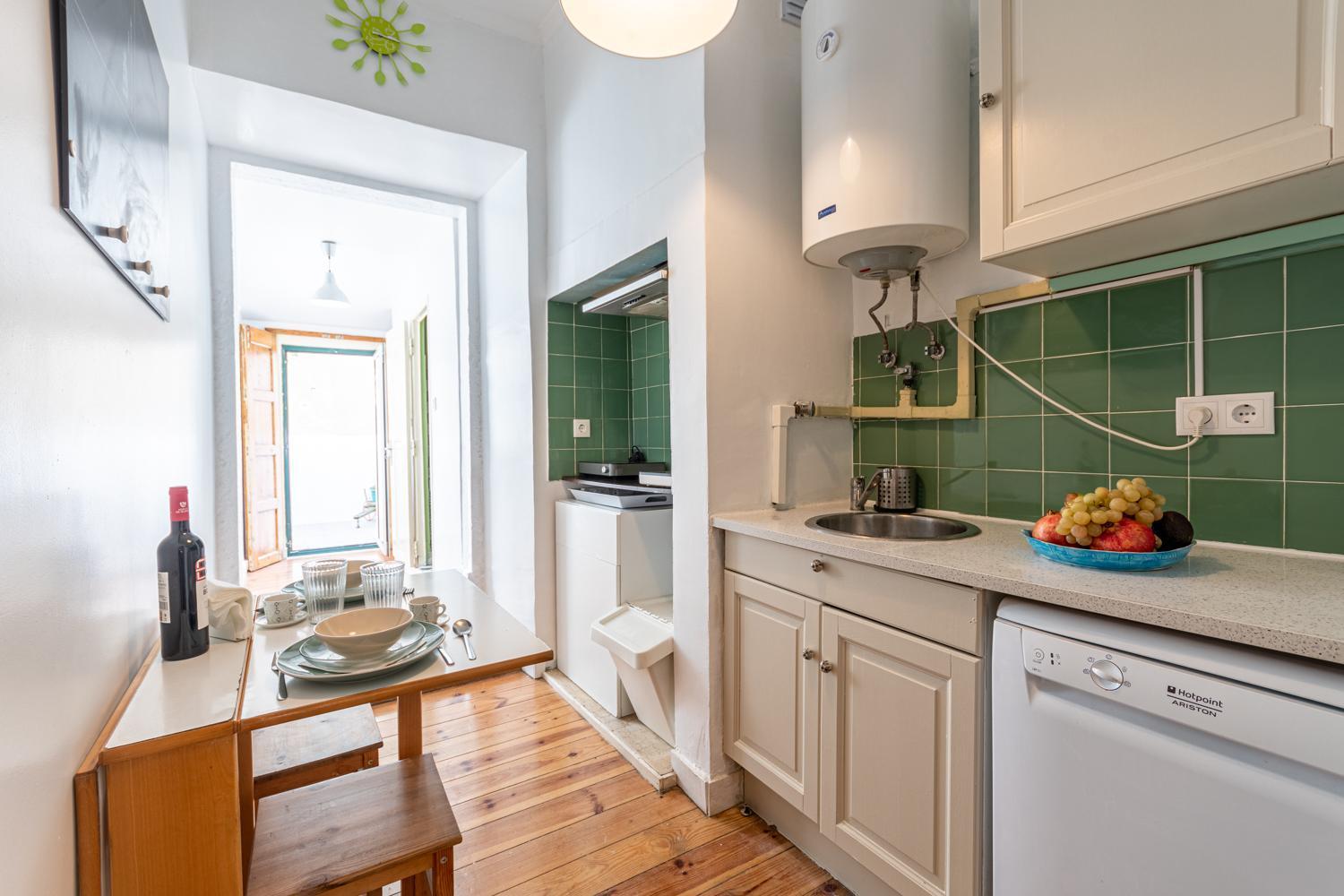 Spacious Apartment With Terrace At Graca Lisboa Εξωτερικό φωτογραφία
